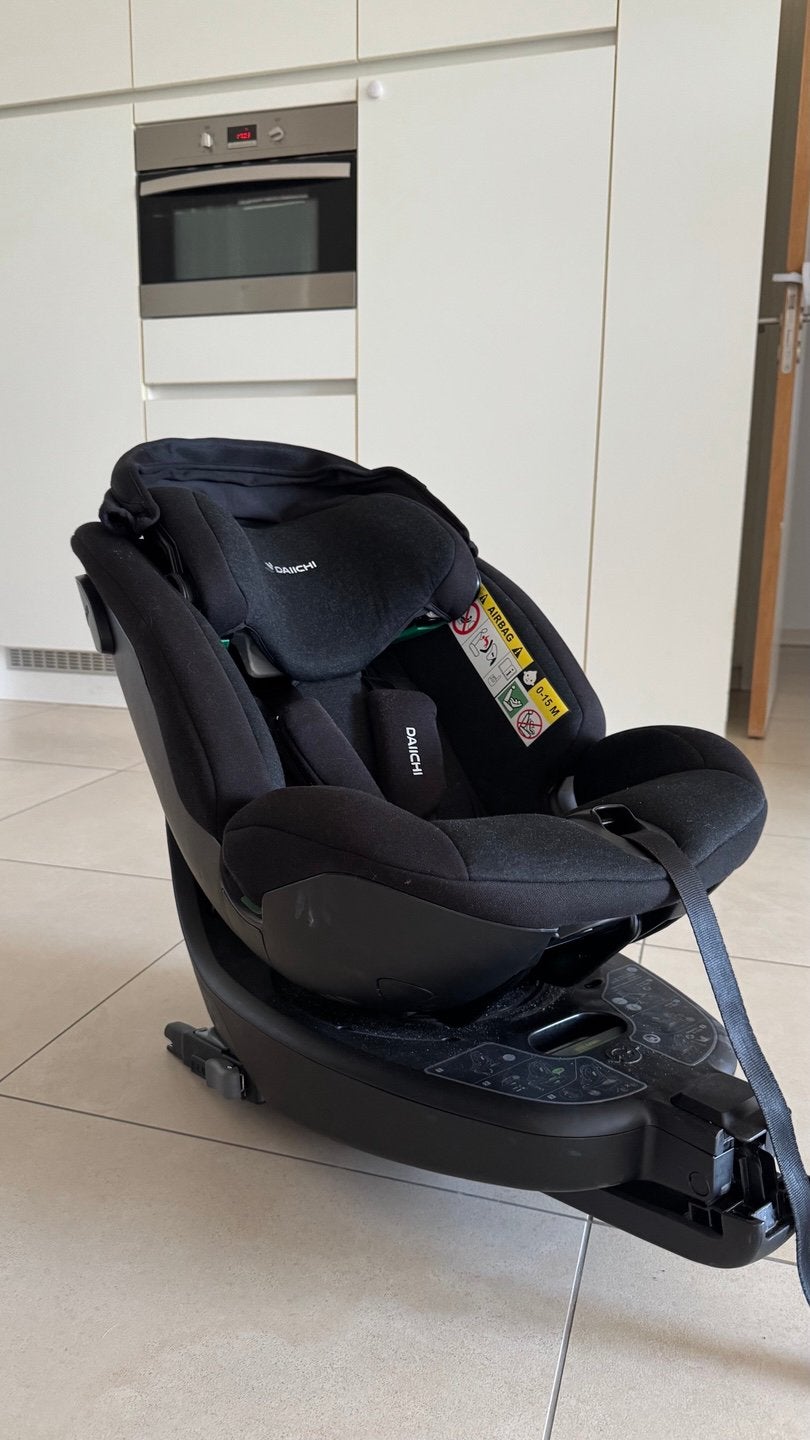 À vendre : poussette 120 €/siège auto 90€, Enfants & Bébés, Autres marques, Enlèvement, Utilisé, Isofix