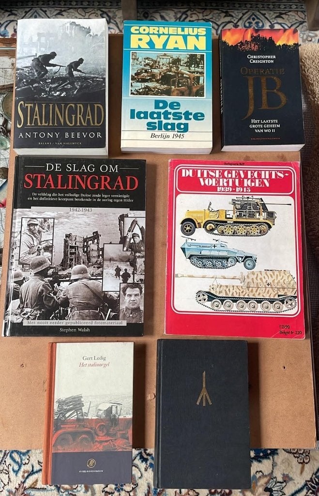 Livres sur la Seconde Guerre mondiale, Envoi, Armée de terre, Livre ou Revue