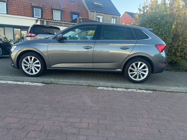 Skoda Scala 1.0TFSi DSG automaat VIRTUAL COCKPIT BTW-wagen, Autos, Argent ou Gris, Euro 6, Entreprise, Garantie prolongée