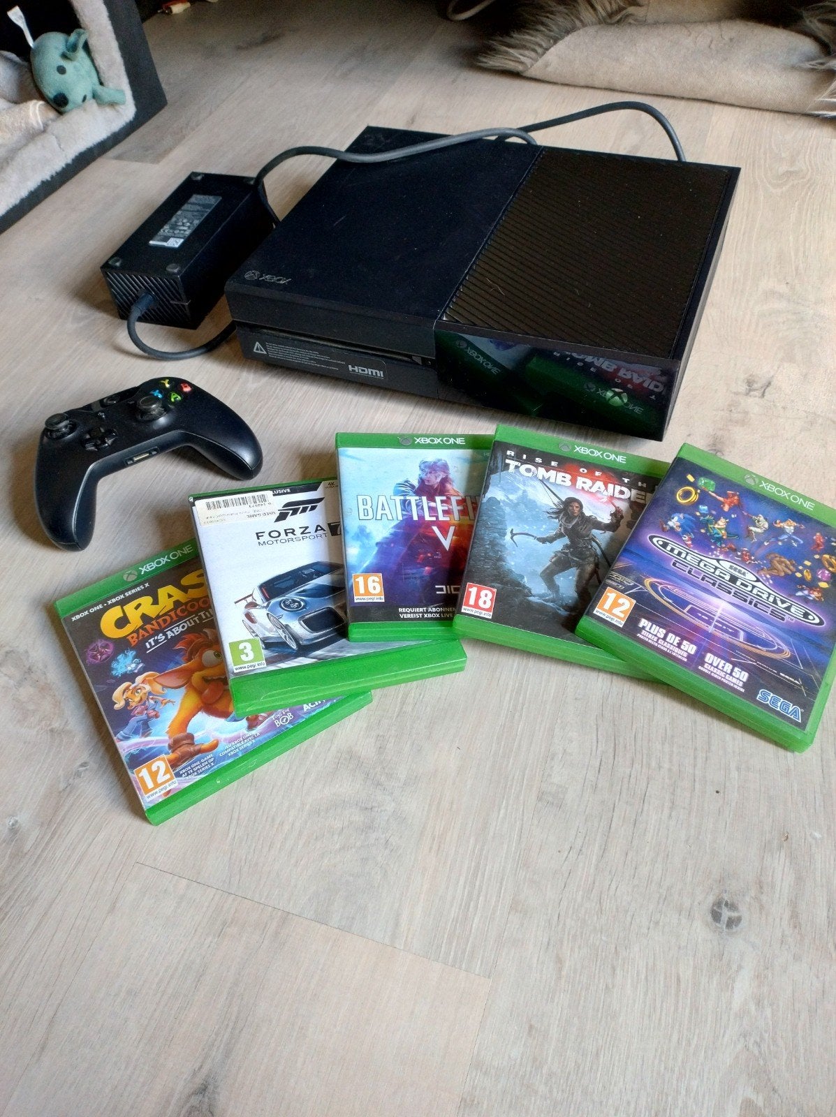 Xbox One   500gb  met controller en 5 games, Games en Spelcomputers, Spelcomputers | Xbox 360, Gebruikt, Met 1 controller, Met games