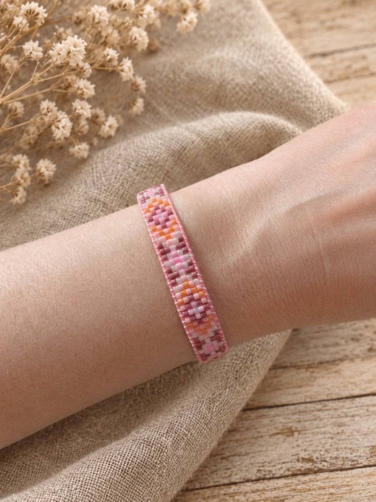 Armbandje gemaakt van Miyuki Delica kralen, Handtassen en Accessoires, Ophalen of Verzenden, Nieuw, Met bedels of kralen