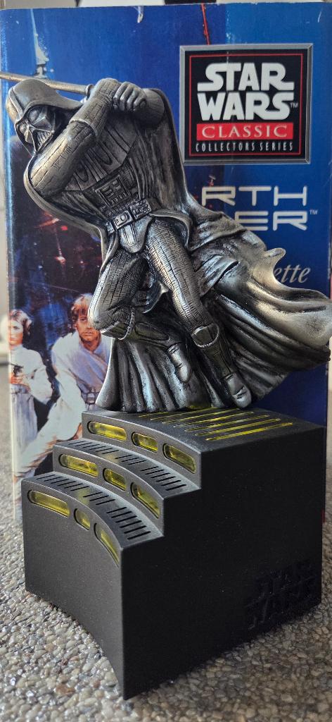 Star Wars Classic Collectors Series: Darth Vader 1995, Ophalen of Verzenden, Zo goed als nieuw, Beeldje of Buste