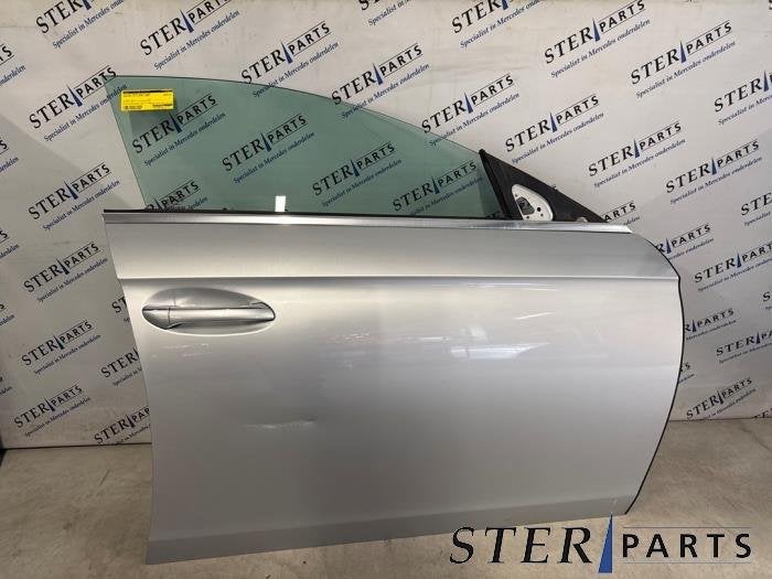 Portière 4portes avant droite d'un Mercedes CLS-Klasse (775, 3 mois de garantie, Utilisé, Porte, -