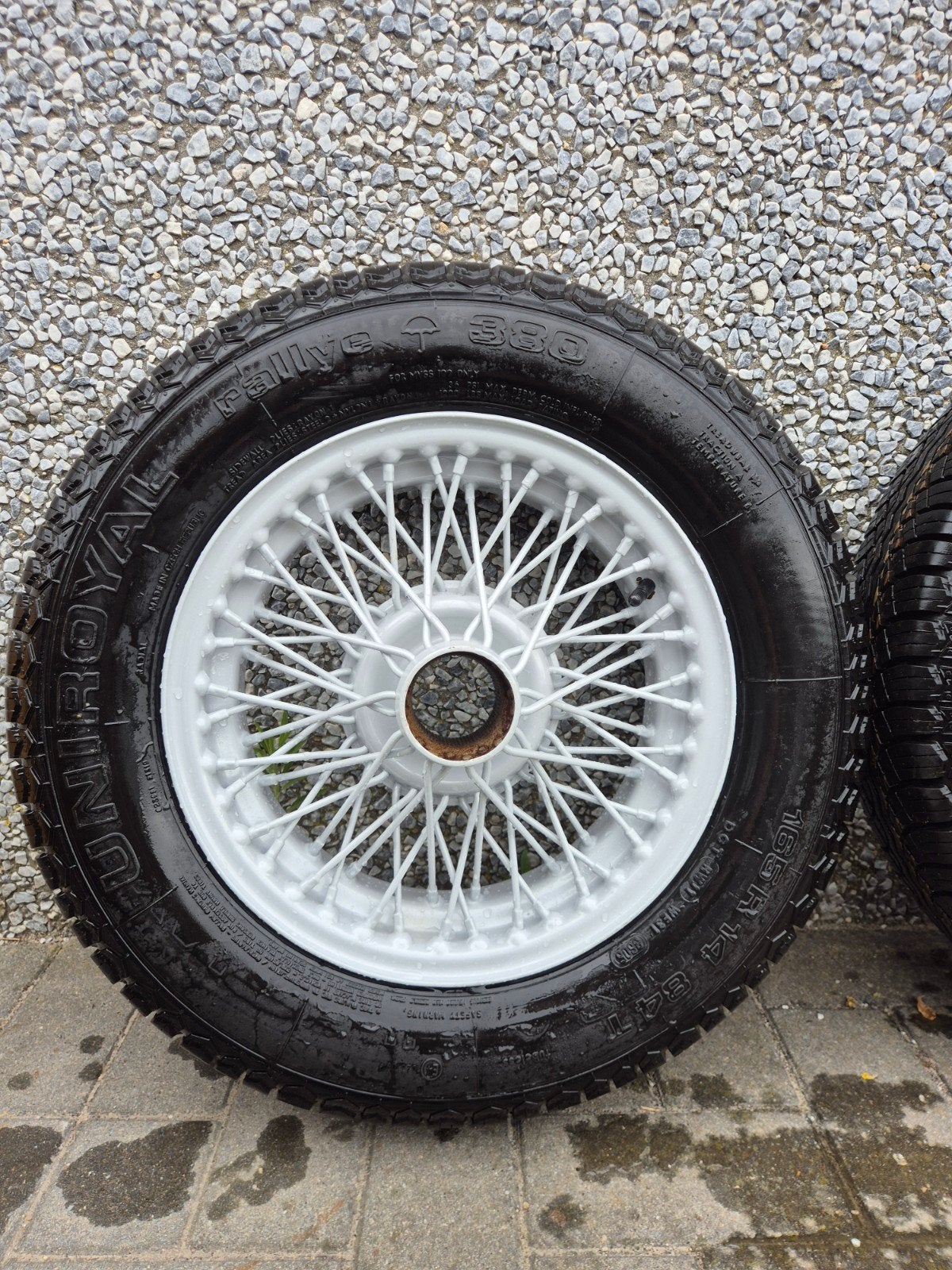 Spaakwielen MGB met nieuwe banden, Autos : Pièces & Accessoires, Pneus & Jantes, Enlèvement