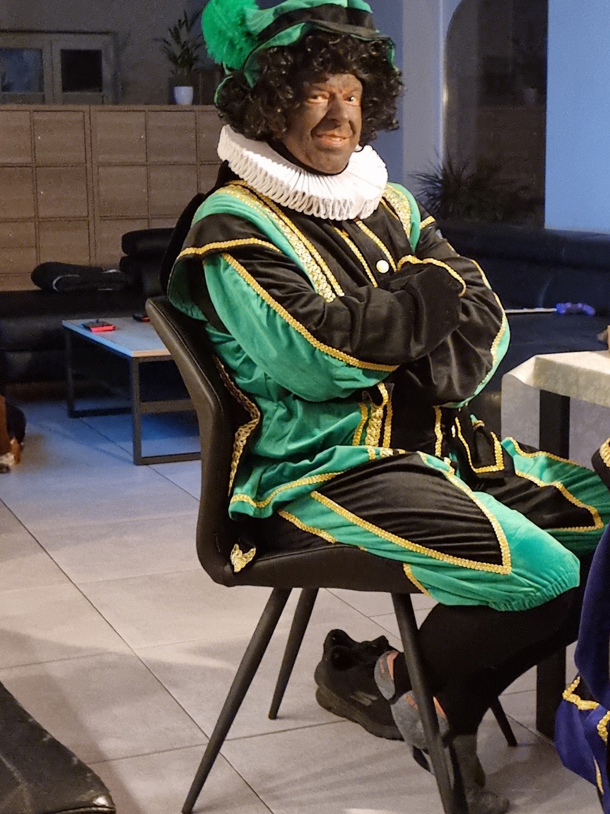 zwarte Piet pakken ,blauw  L , groen X XL, Ophalen of Verzenden
