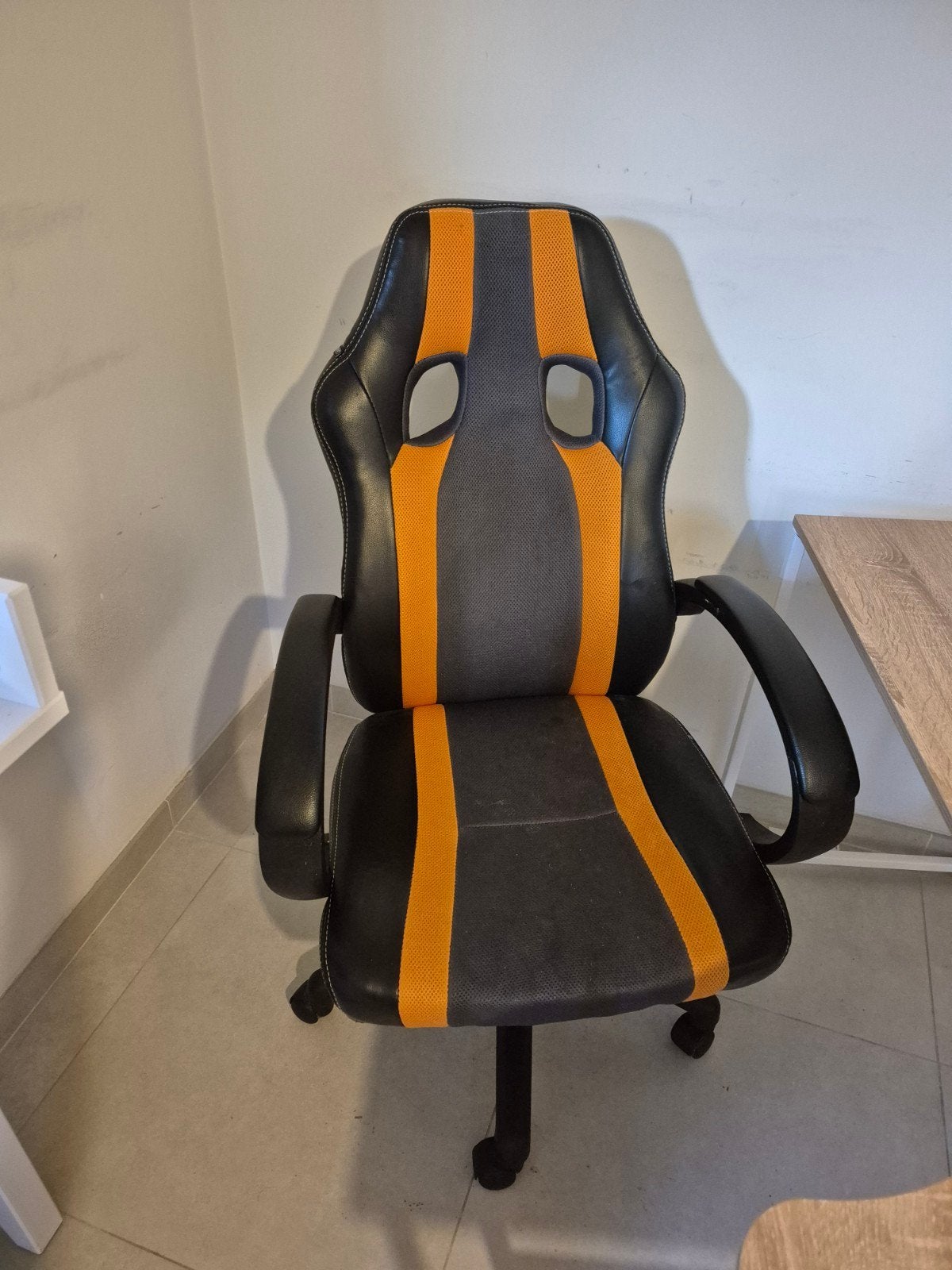 Chaise de bureau noire et orange, Enlèvement, Utilisé, Ergonomique, Orange