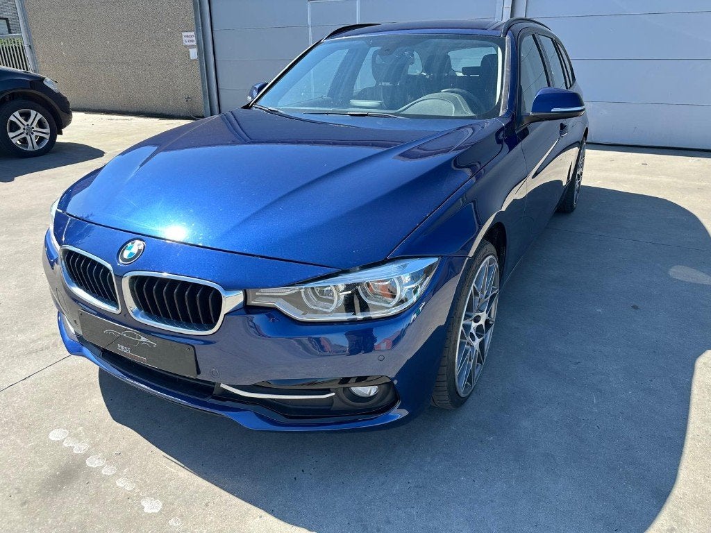 BMW 318D | AUTOMAAT | NAVI | CRUISE | AUTO AIRCO, Auto's, BMW, Bedrijf, Te koop, 3 Reeks, Airconditioning, Bluetooth, Boordcomputer
