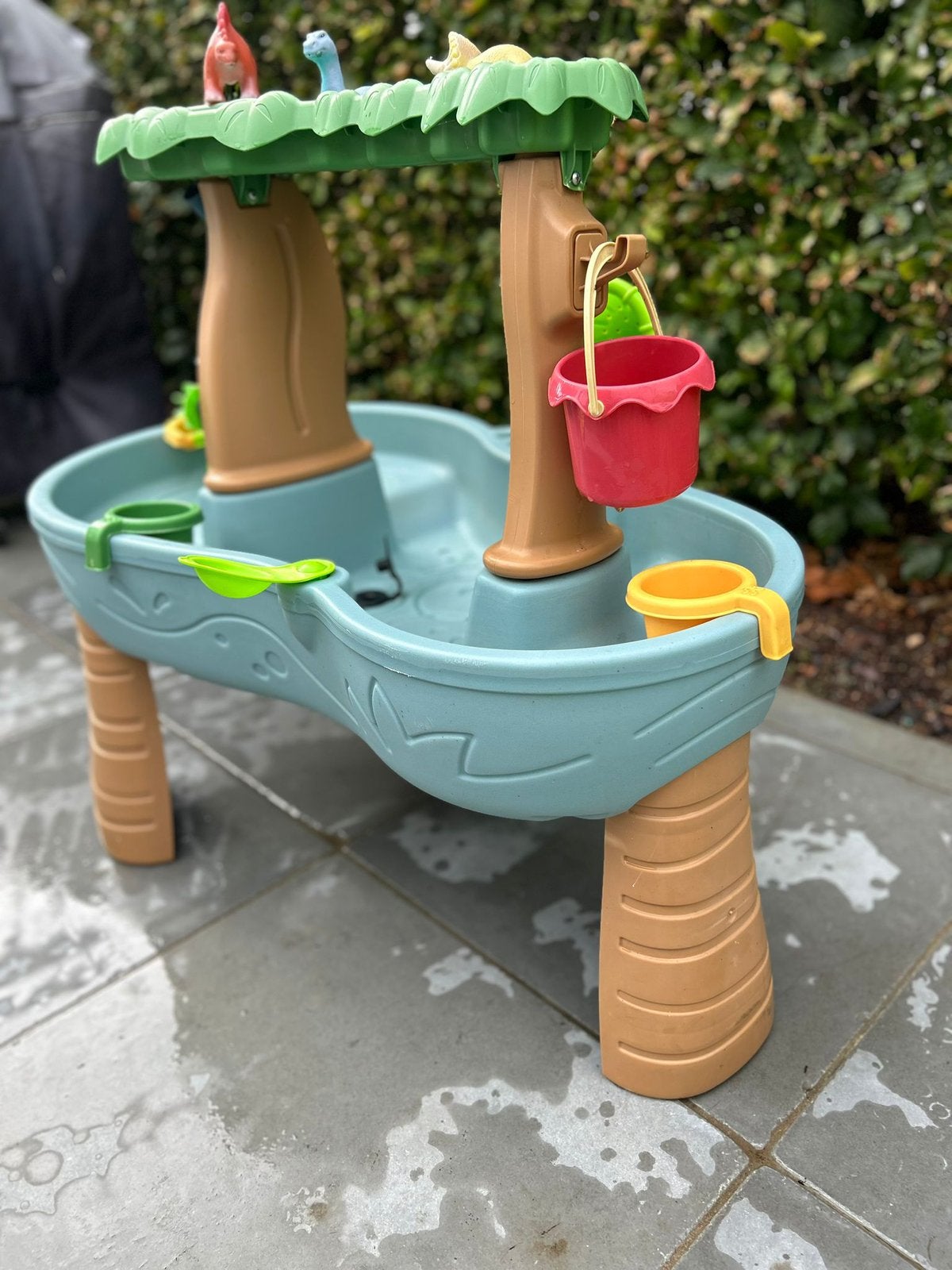 Buitenspeelgoed Step2 Dino Showers watertafel, Ophalen, Overige merken, Bewegende onderdelen, Zo goed als nieuw