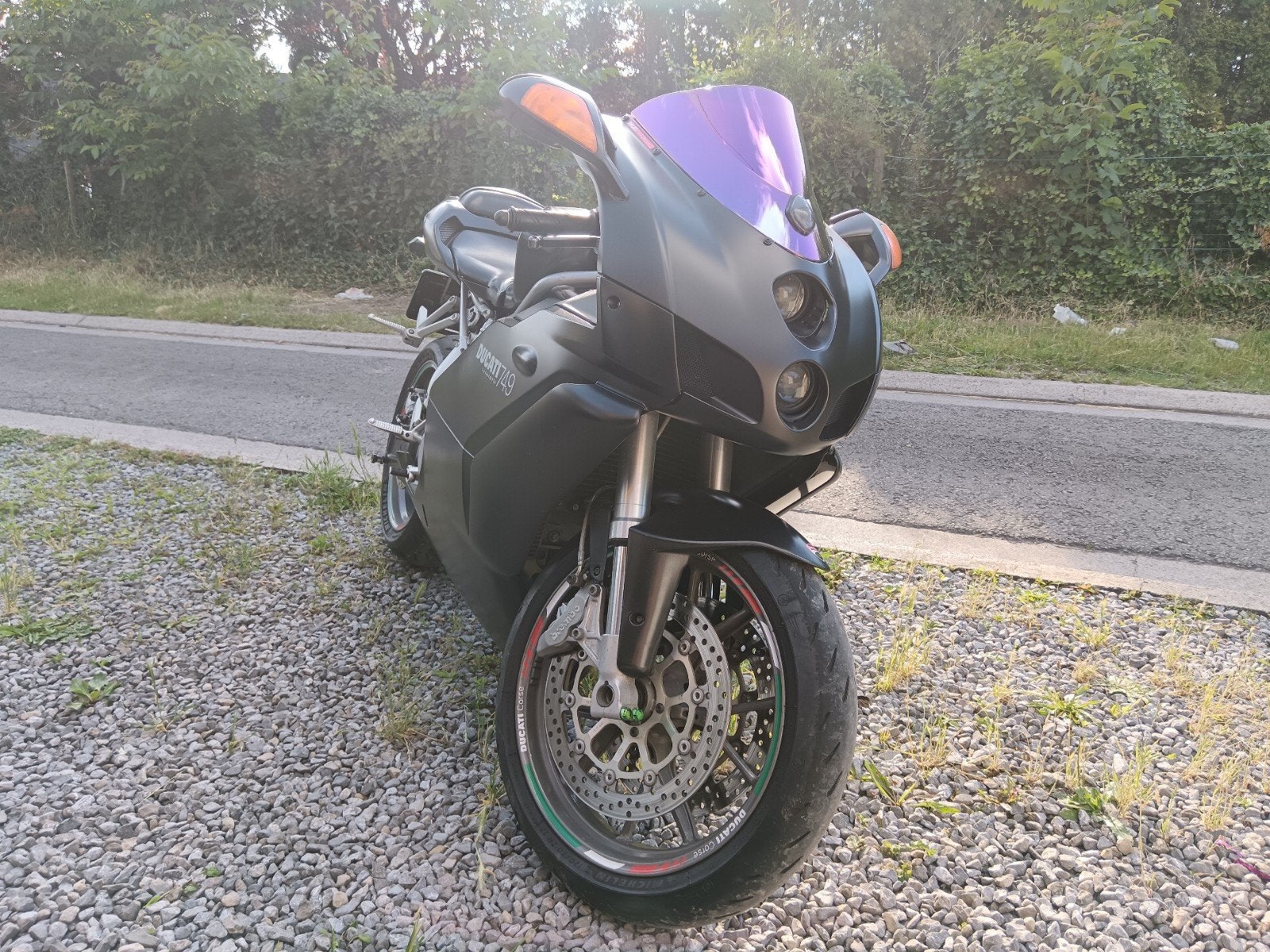 Ducati 749 dark, Particulier