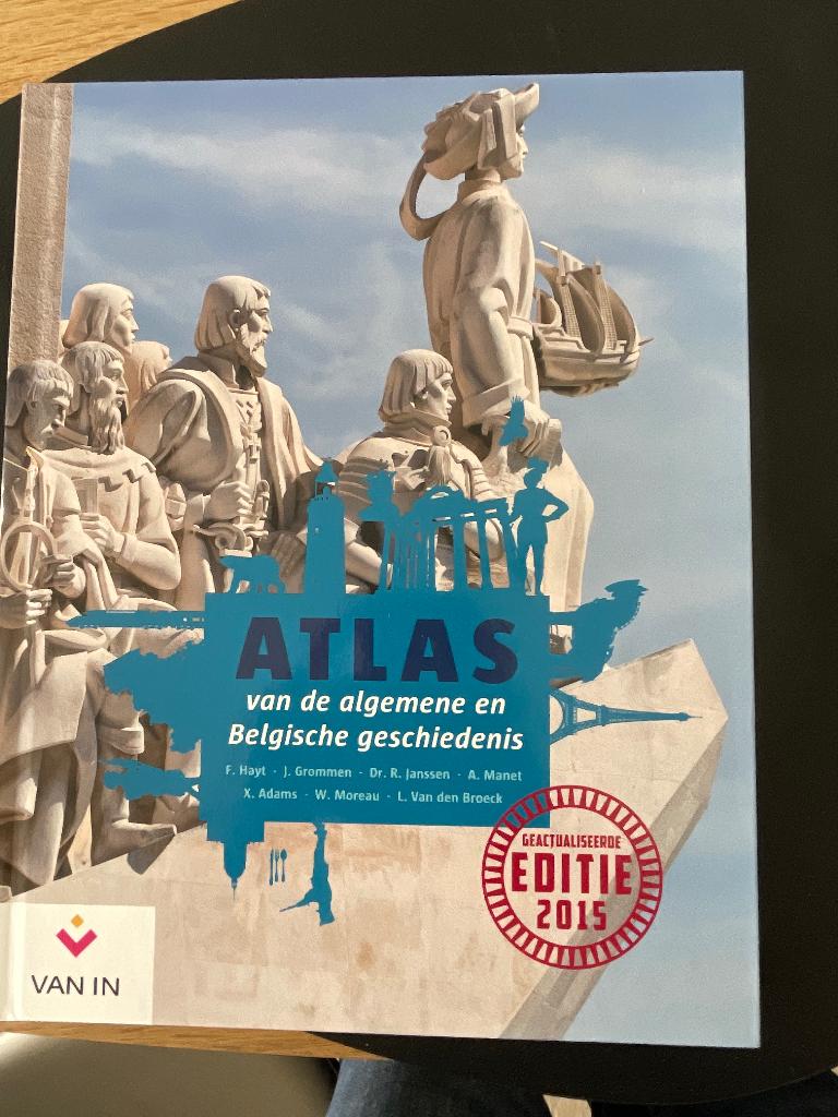 Atlas van de algemene en Belgische geschiedenis 2015, Livres, Atlas & Cartes géographiques, Van in, Comme neuf, Enlèvement, Monde