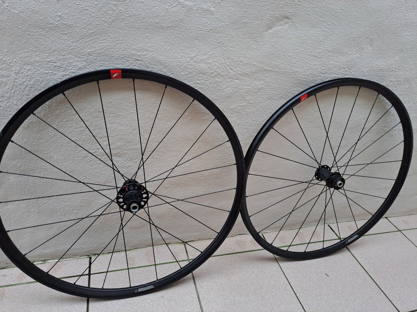 2 racewielen Fulcrum Racing 600, Ophalen