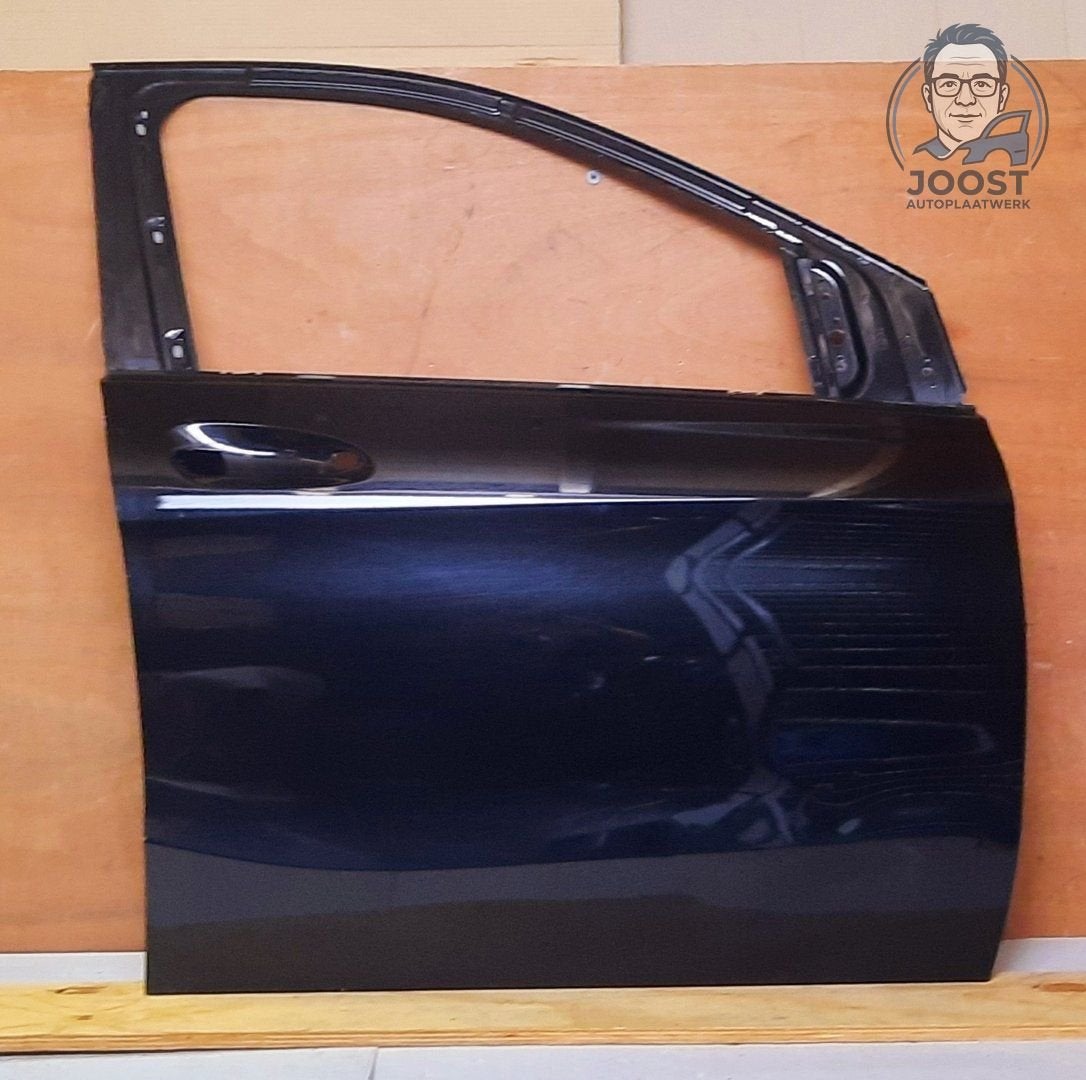 Portier deur rechtsvoor Mercedes B-klasse W246 v.a 2011-2018, Origine de la pièce connue, Utilisé, Porte, Avant