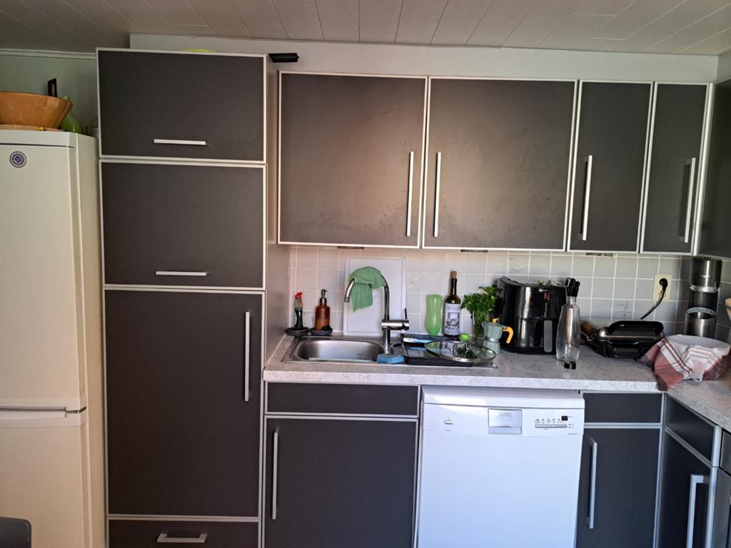 Gratis. L-Keuken 190 x280 . Met oven, dampkap, kookvuur., Ophalen, Gebruikt, Hoekkeuken, Kunststof