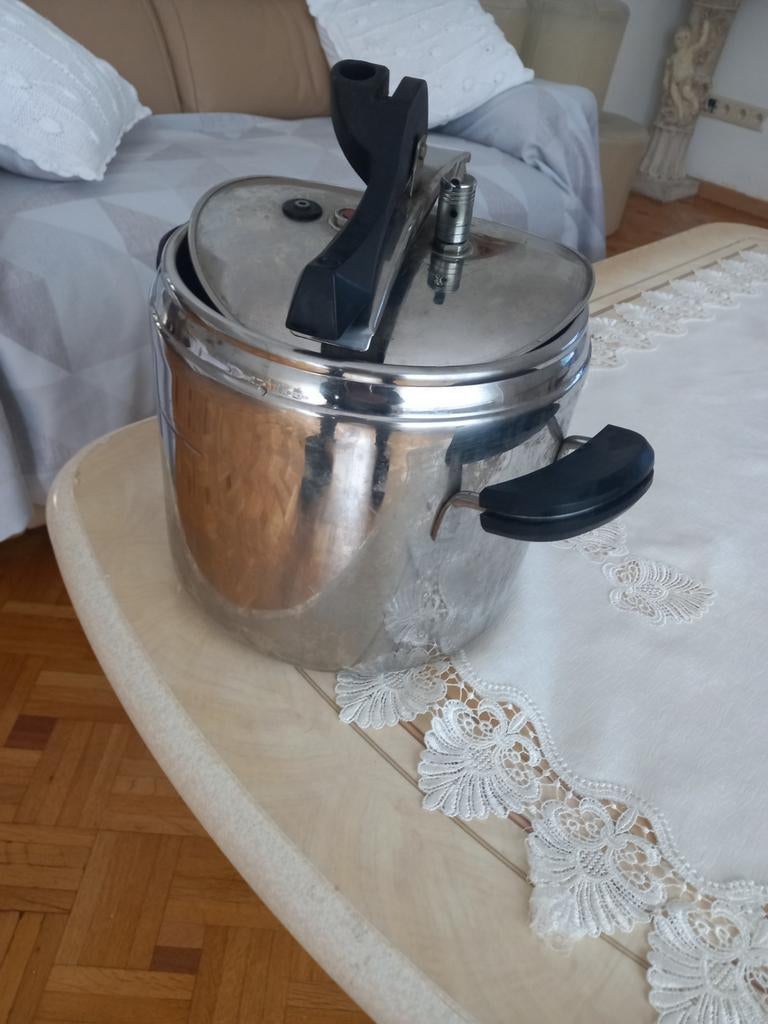 casserole a pression lagostina 9l, Enlèvement