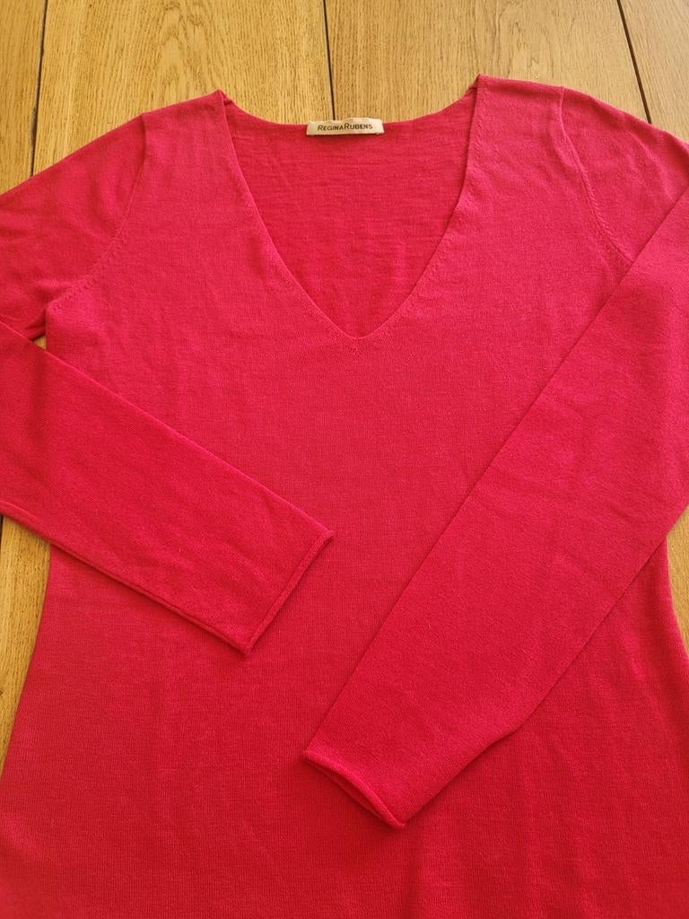 Pull en cachemire neuf marque Regina Rubens
