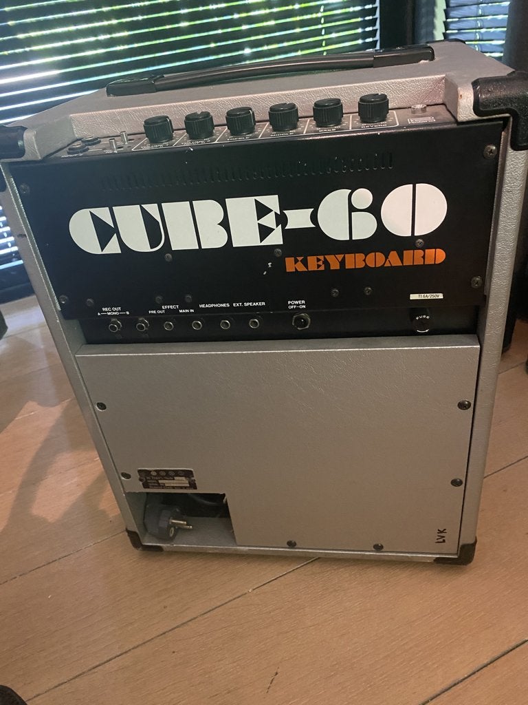 Roland Cube Keyboard 60 & 40 set - Vintage jaren 90, Enlèvement, Utilisé, Moins de 500 watts, Ampli clavier