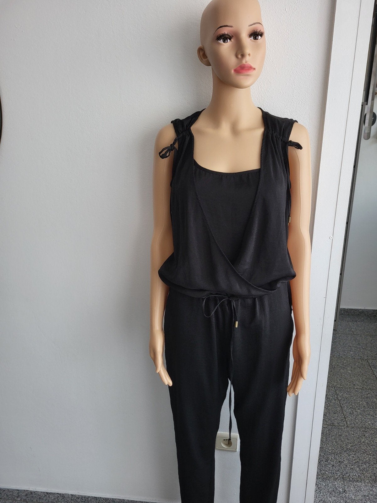 Promod zwarte jumpsuit – maat 40 – viscose, Ophalen of Verzenden, Maat 38/40 (M), Zwart