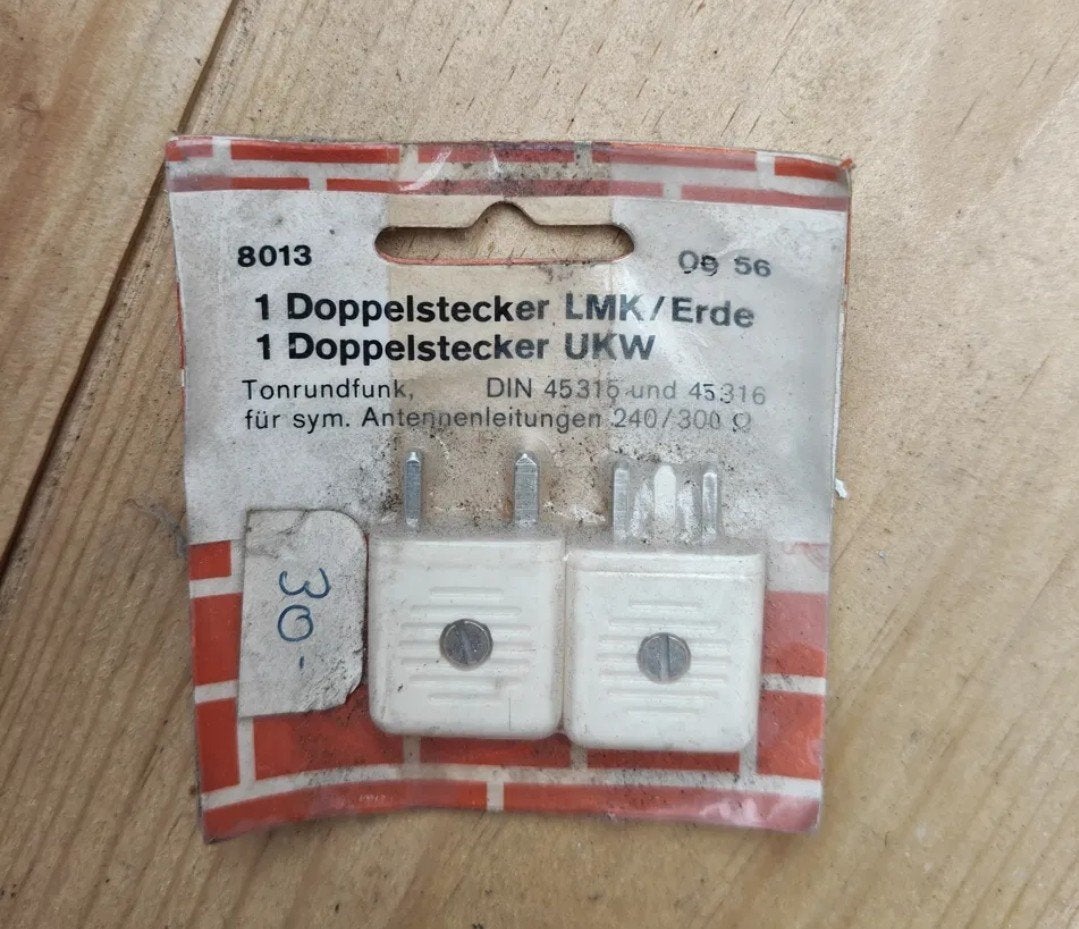 Vintage Doppelstecker LMK/Erde + UKW — nieuw, Ophalen of Verzenden, Nieuw