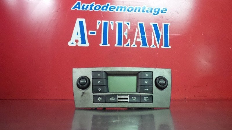 BEDIENINGSPANEEL CLIMATE CONTROL Fiat Stilo (192A / B), FCA Germany GmbH, Gebruikt, IPC D1-09 Bahnhofsplatz
65423  Rüsselsheim am Main, DE