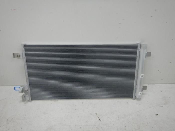 Radiateur Volkswagen Polo (22741806), Auto-onderdelen, Ophalen of Verzenden, Gebruikt