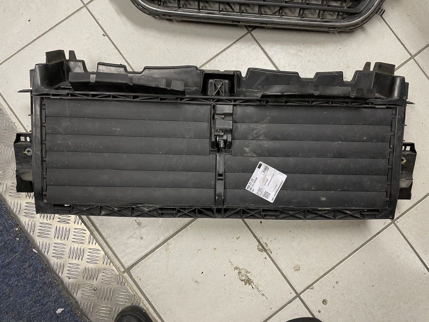 Audi Q7 luchtgeleider 4m0121285AR, Gebruikt, -, -, Ophalen of Verzenden
