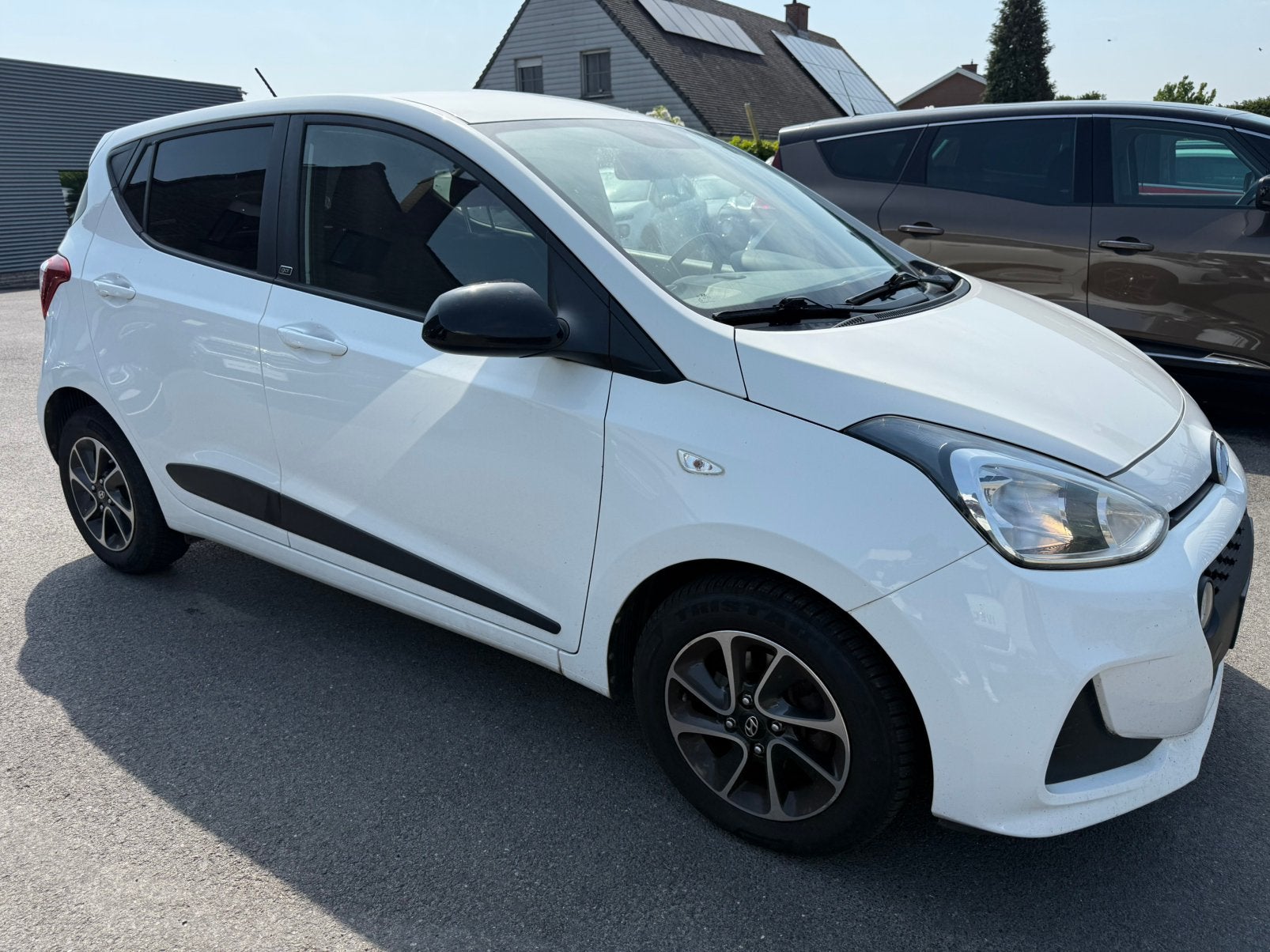 HYUNDAI I10 / 2018 / BENZINE / EERSTE EIGENAAR, Voorwielaandrijving, Stof, Wit, Bedrijf