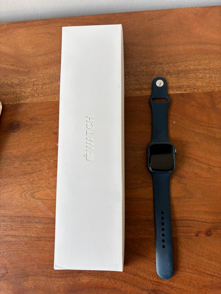 Apple watch series 7, Handtassen en Accessoires, Smartwatches, Ophalen of Verzenden, Zo goed als nieuw