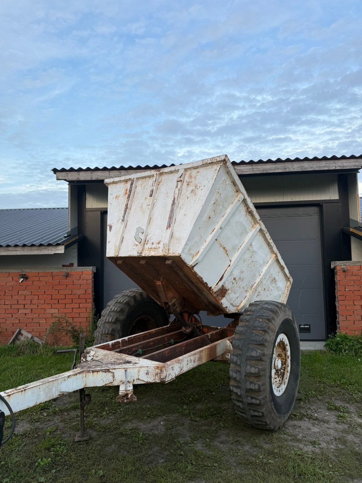 Gronddumper ‘alasco’, Enlèvement