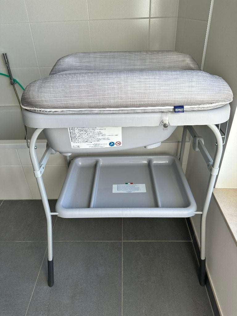 Baignoir et table à langer 2 en 1 Chiccho, Enlèvement, Comme neuf, Baignoire, Autres marques