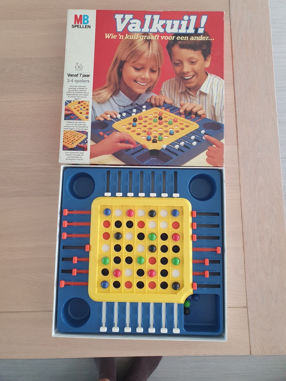 Valkuil vanaf 7 jaar MB, Hobby en Vrije tijd, Ophalen of Verzenden