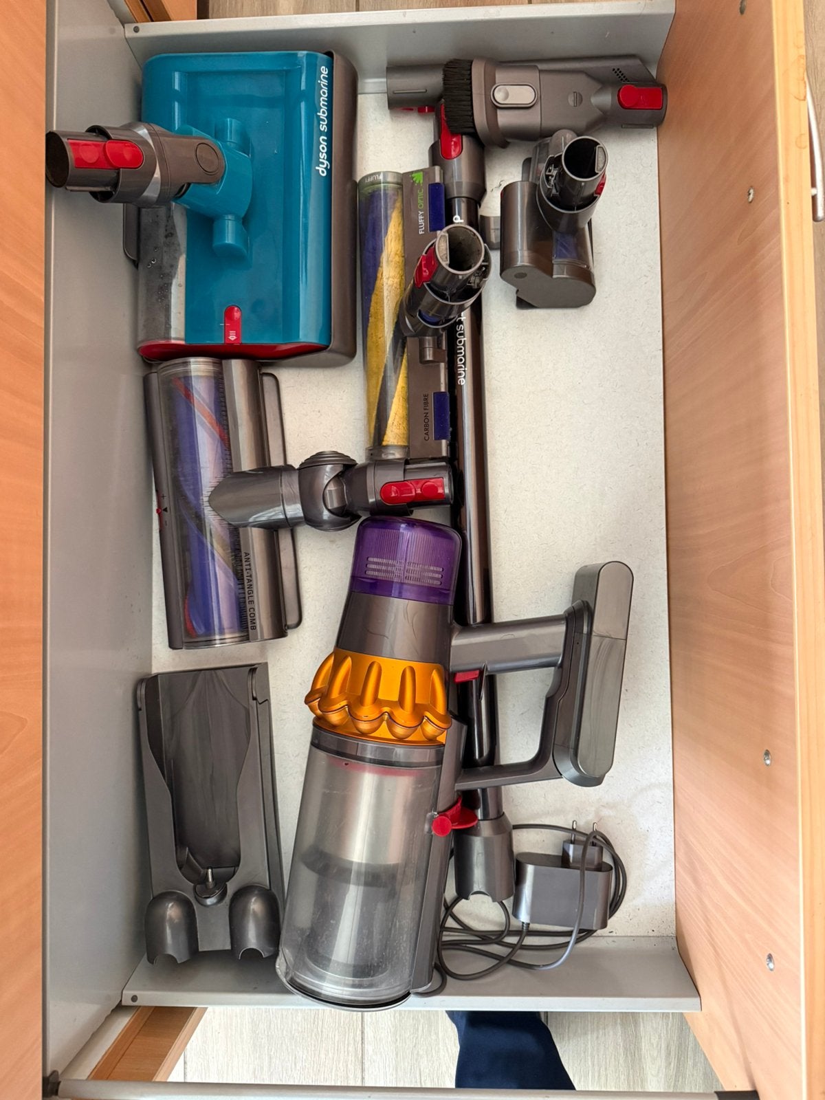 Dyson V15s detect submarine, Enlèvement, Comme neuf