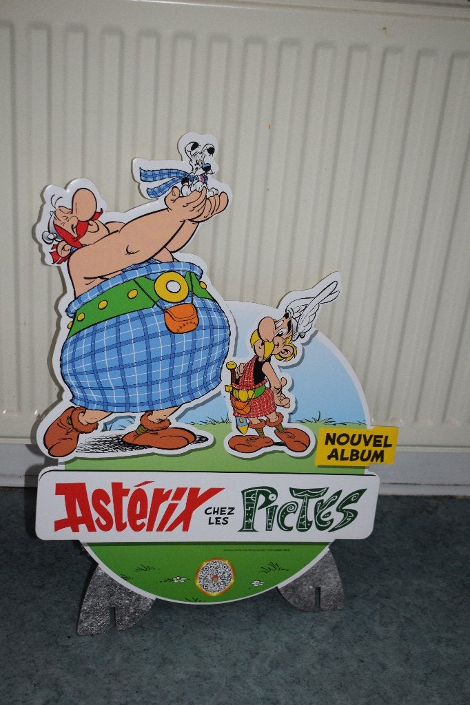 plv carton BD bande dessinée asterix chez les pictes 2, Enlèvement ou Envoi, Utilisé