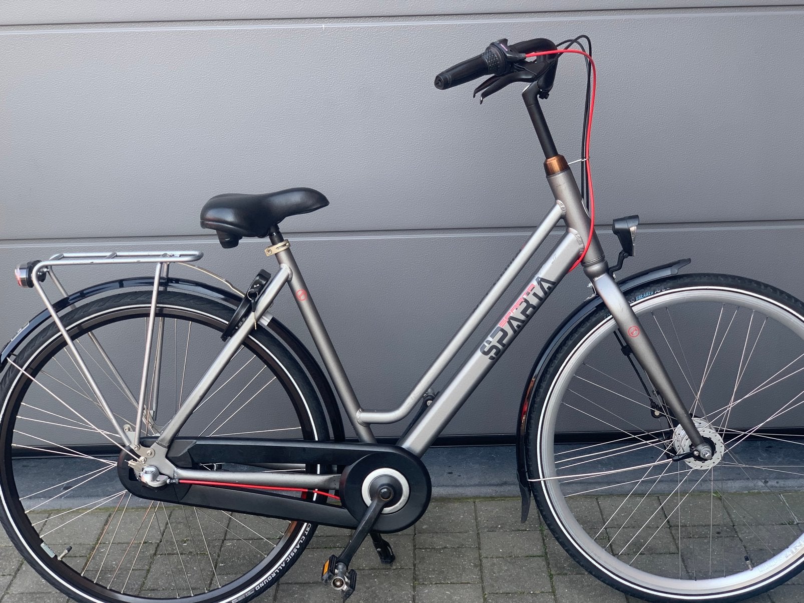 Damesfiets Sparta, Fietsen en Brommers, Ophalen, Zo goed als nieuw, Versnellingen