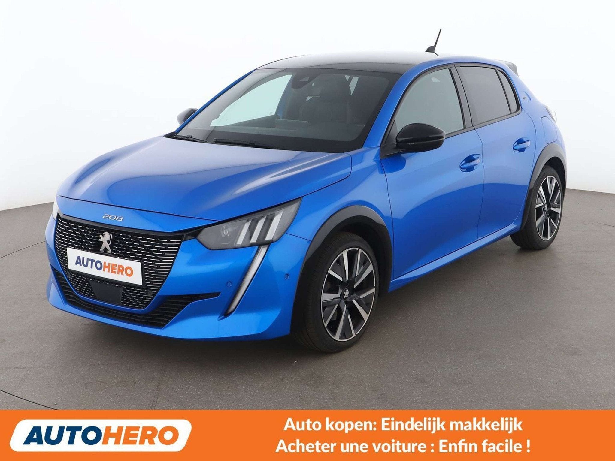 Peugeot 208 1.2 PureTech GT (bj 2022, automaat), Gebruikt, 1199 cc, 1165 kg, Blauw