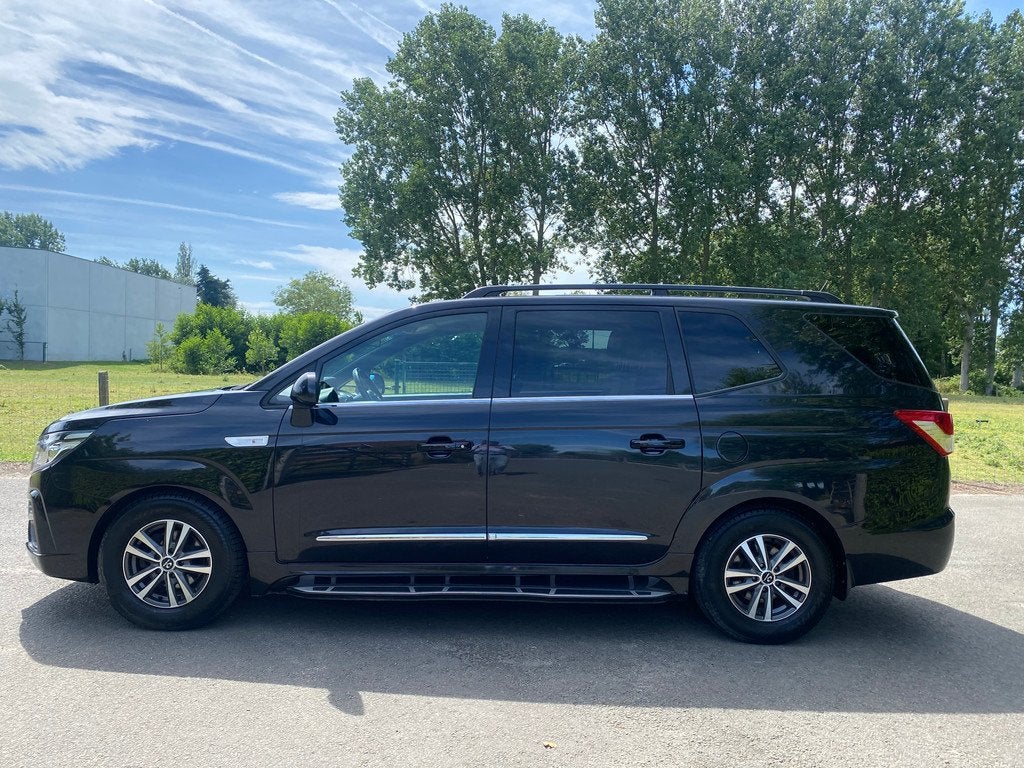 SsangYong Rodius LICHTE VRACHT 2.2 sapphire 4wd AUT 5d 131kw, Automaat, 4 zetels, Gebruikt, 4 cilinders