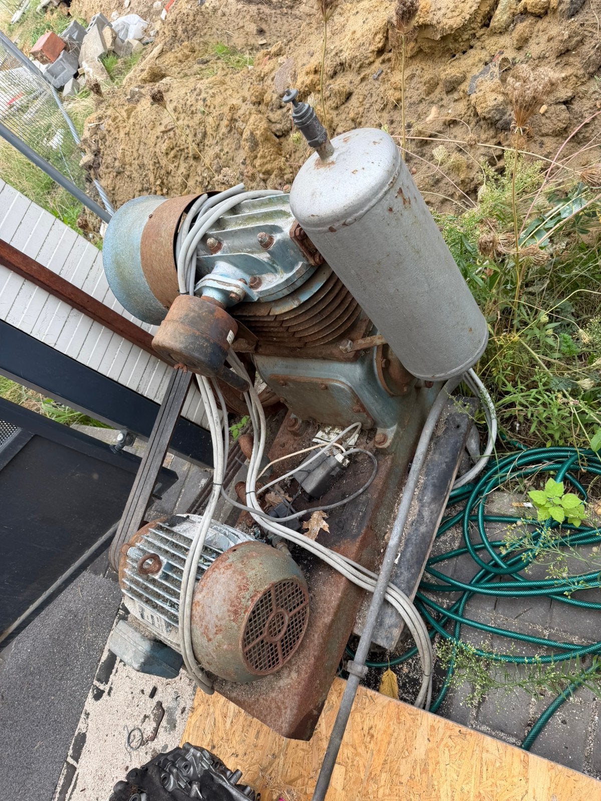 Compressor werkt niet, Doe-het-zelf en Bouw, Compressors, Ophalen, Gebruikt