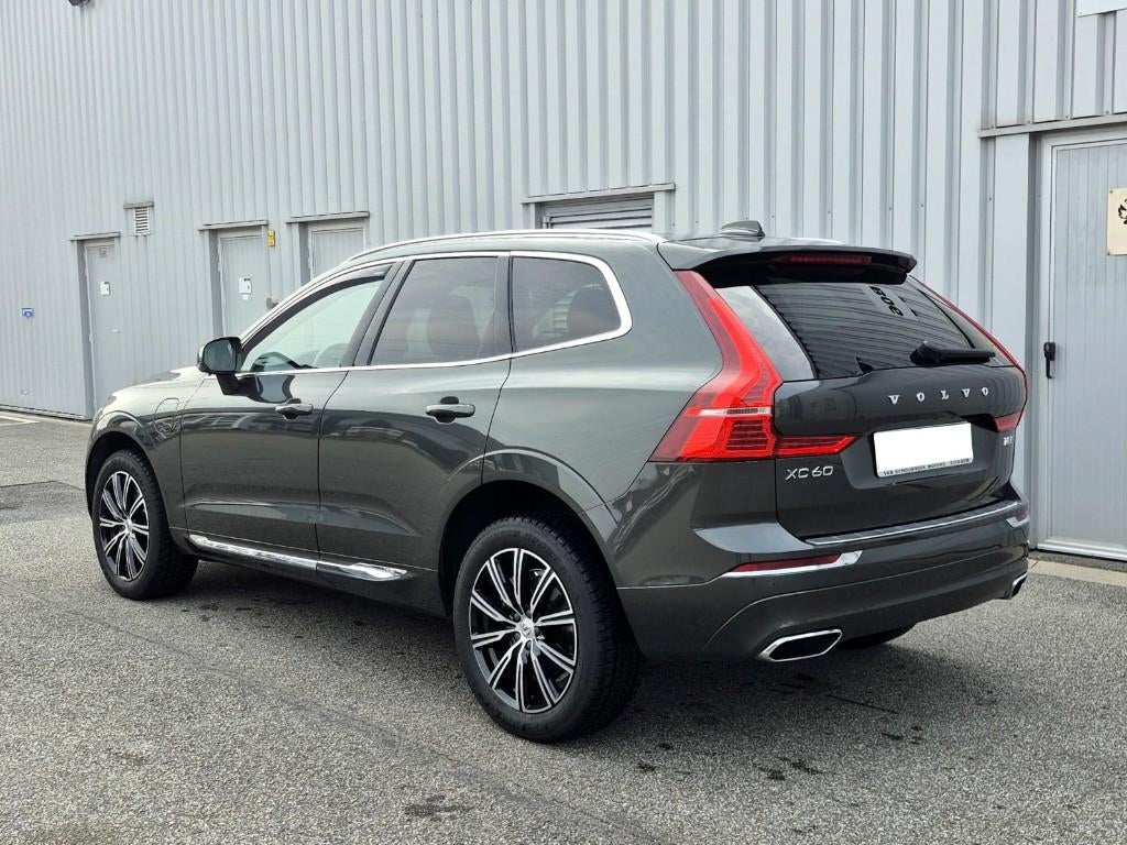 Volvo XC60 2.0 AWD T8 Inscription | Head up | Pano | Camera, Auto's, Automaat, Trekhaak, 4 cilinders, 1969 cc