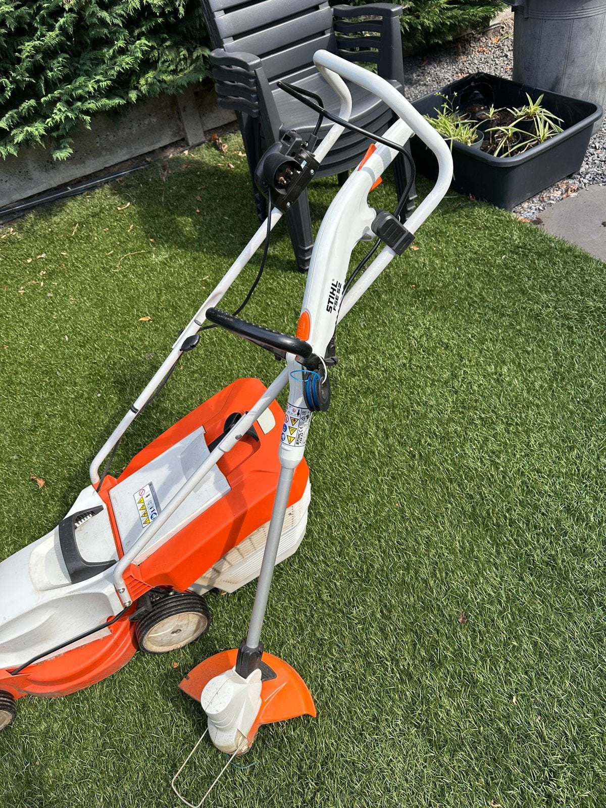 Grasmachine en grastrommer Stihl, Tuin en Terras, Bosmaaiers, Ophalen, Gebruikt, 30 tot 50 cm, Elektrisch