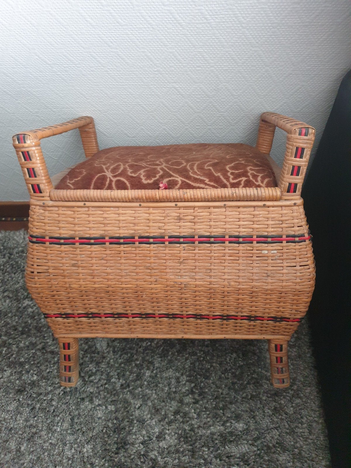 vintage rieten opbergmand voetbank poef, Huis en Inrichting, Ophalen