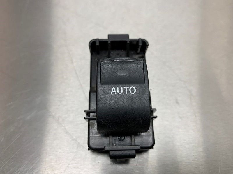 COMMUTATEUR VITRES ELECTRIQUES Toyota iQ (|8012D8N|), Utilisé, Toyota