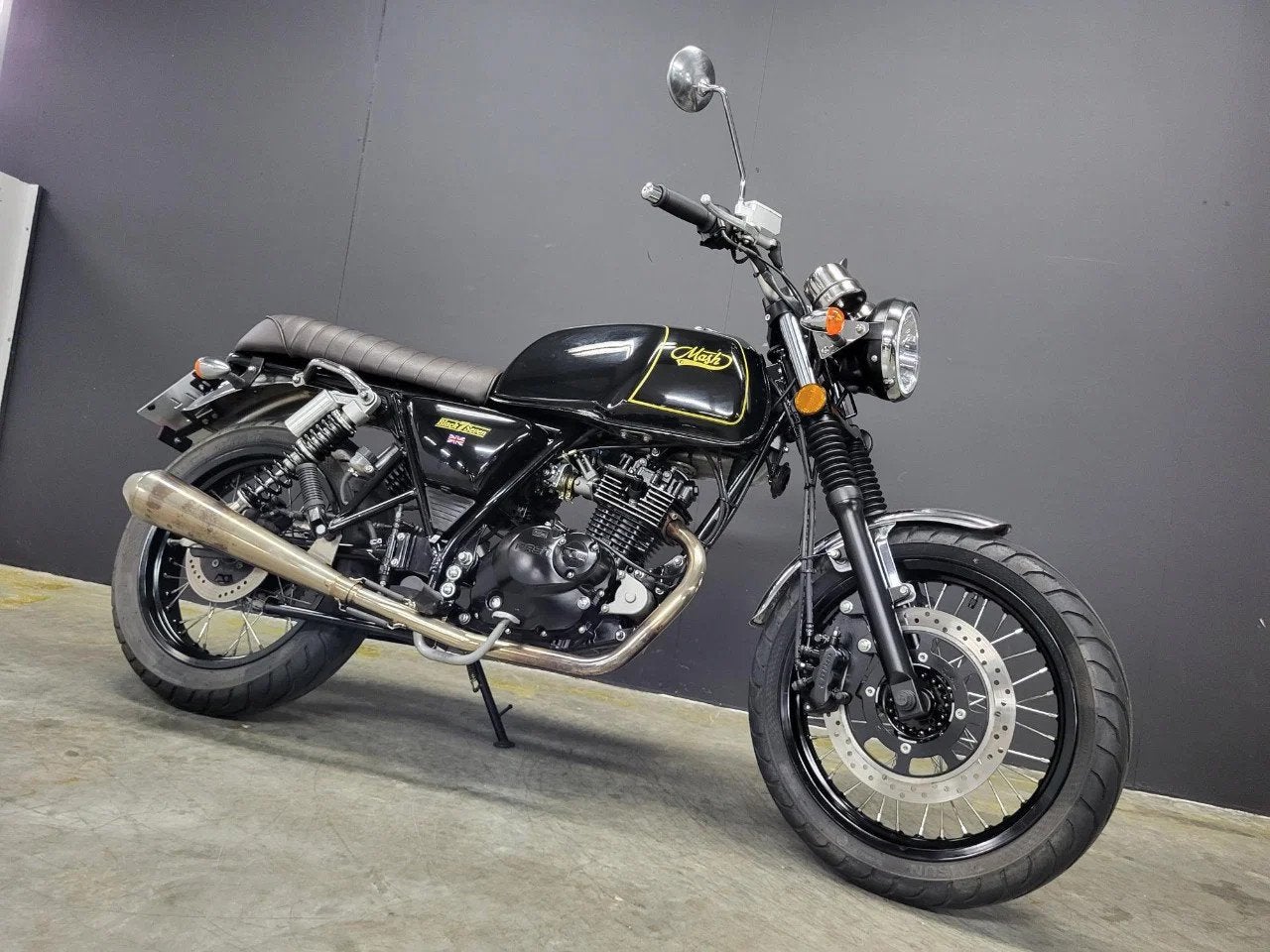 Mash BlackSeven 125 retro voor A1/B rijbewijs (bj 2021), Motoren, Bedrijf, 125 cc, Overig, 11 kW of minder