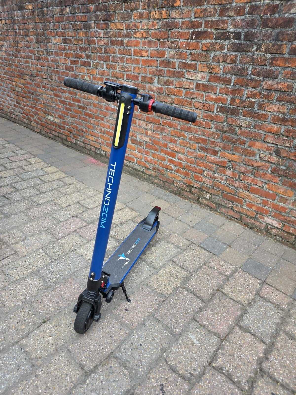 Elektrische step Technozom Techno Lite Nieuwstaat, Fietsen en Brommers, Ophalen, Zo goed als nieuw, Elektrische step (E-scooter)