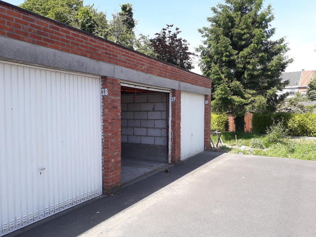 garage te huur Zwijndrecht centrum, Immo, Garages & Places de parking, Province d'Anvers