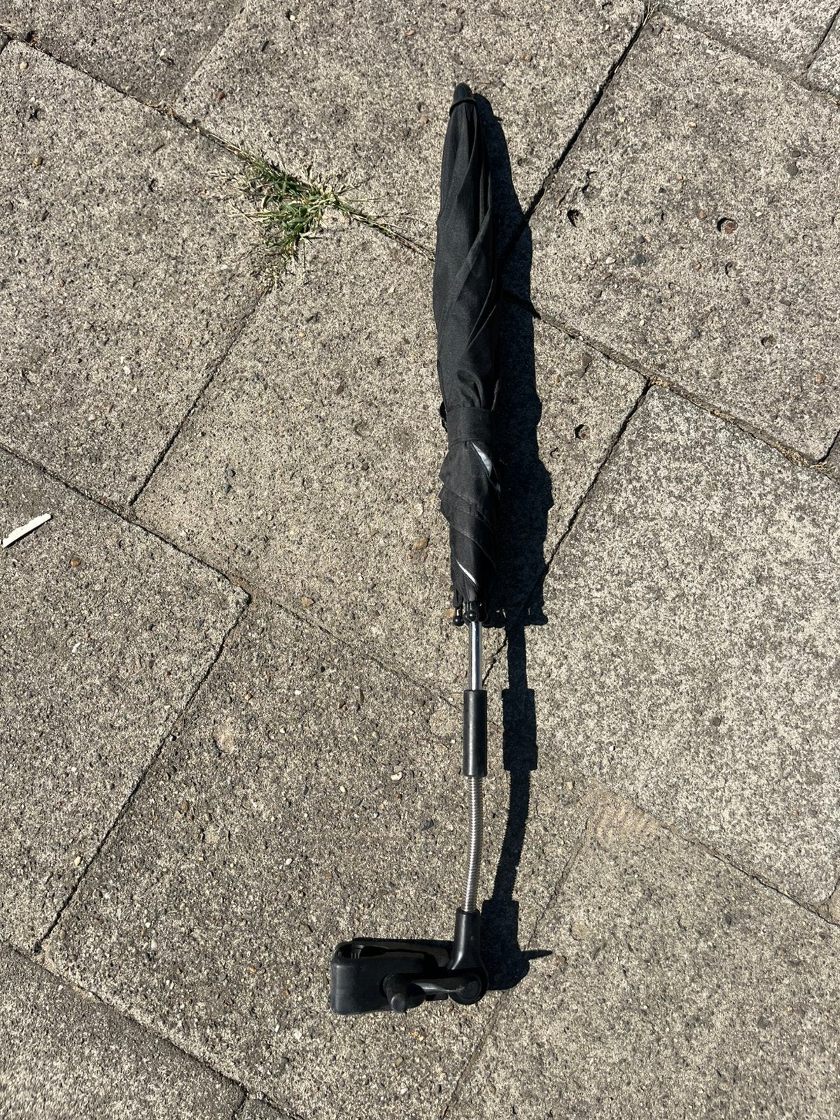 Buggyparaplu, Ophalen, Gebruikt