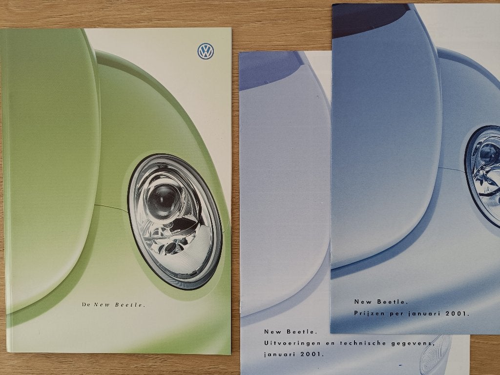 VW New Beetle 2000/2001 en Polo brochures 1999 en 2000., Livres, Enlèvement ou Envoi, Neuf, Volkswagen
