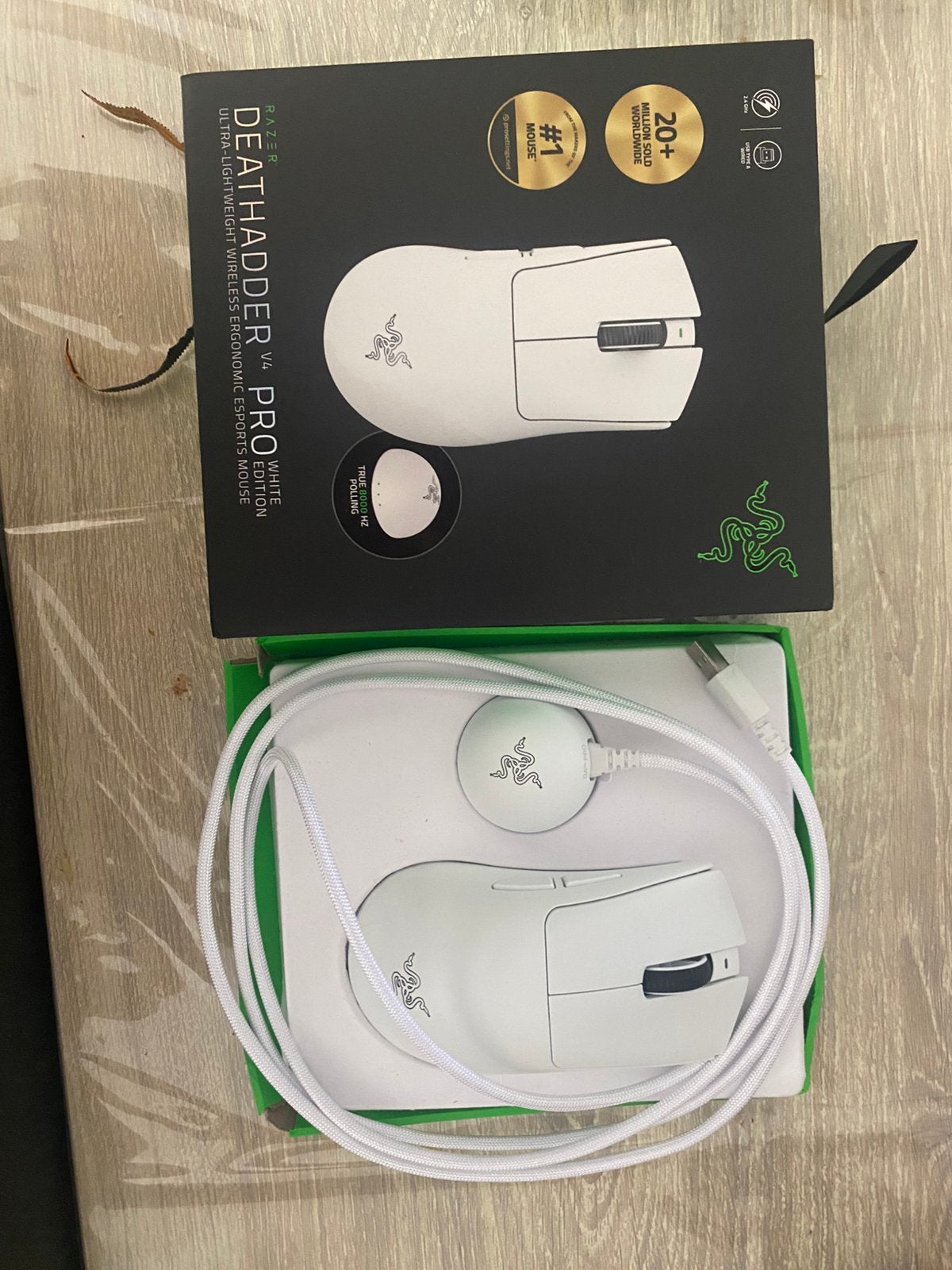 Razer deathadder v4pro, Computers en Software, Muizen, Ophalen, Zo goed als nieuw