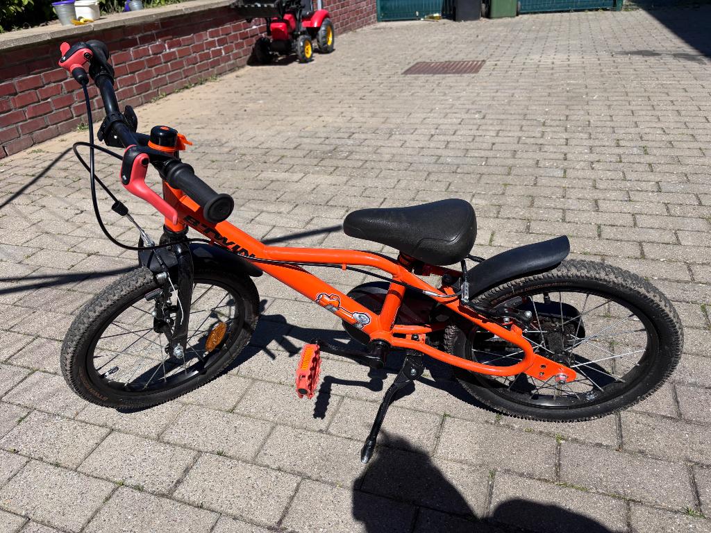 Vélo 16 pouces, Ophalen, 16 tot 20 inch, Velgrem, Zo goed als nieuw