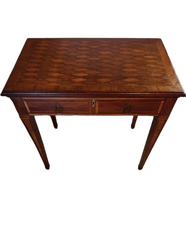 Table à couture/d'appoint Louis XVI., Enlèvement