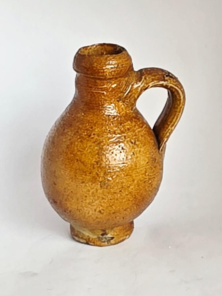 16-17eeuw kruik van geglazuurde aardewerk, Ophalen of Verzenden