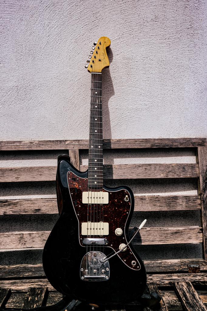 Fender Jazzmaster classic player MIM 2015., Muziek en Instrumenten, Ophalen of Verzenden, Zo goed als nieuw, Solid body, Fender